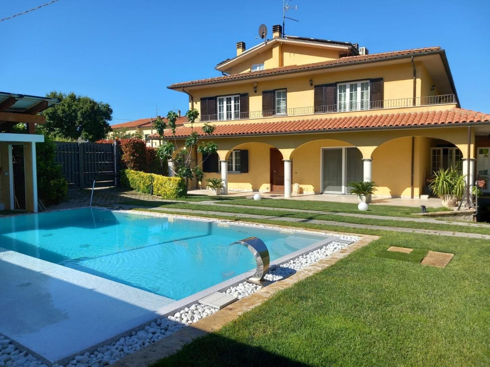 Villa Il Matto Arezzo Dış mekan fotoğraf